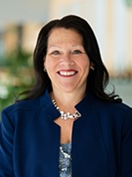 Linda Delaporta headshot